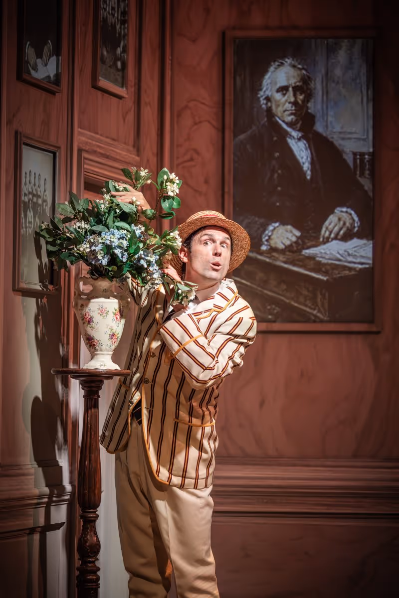 Review: JEEVES TAKES CHARGE, Charing Cross Theatre Image