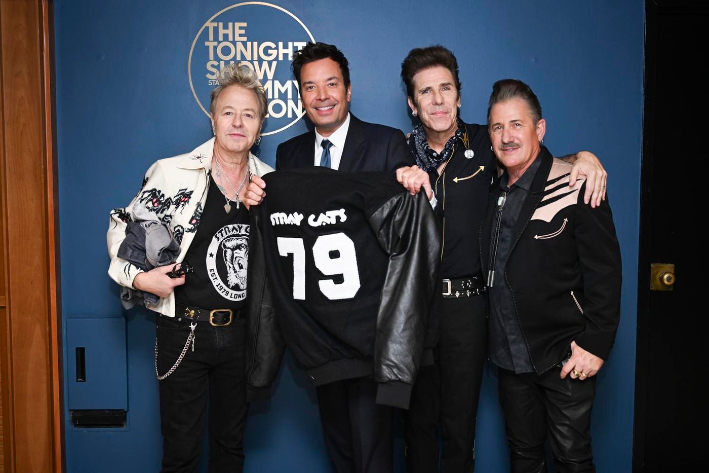 Photos: TONIGHT SHOW Recap: Michael Strahan, Chase Stokes, THE STRAY CATS Perform Image
