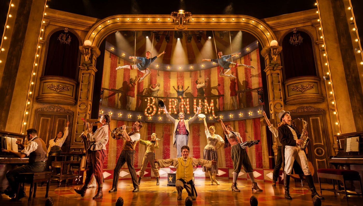 Photos: Matt Rawle and More in BARNUM UK Tour Image