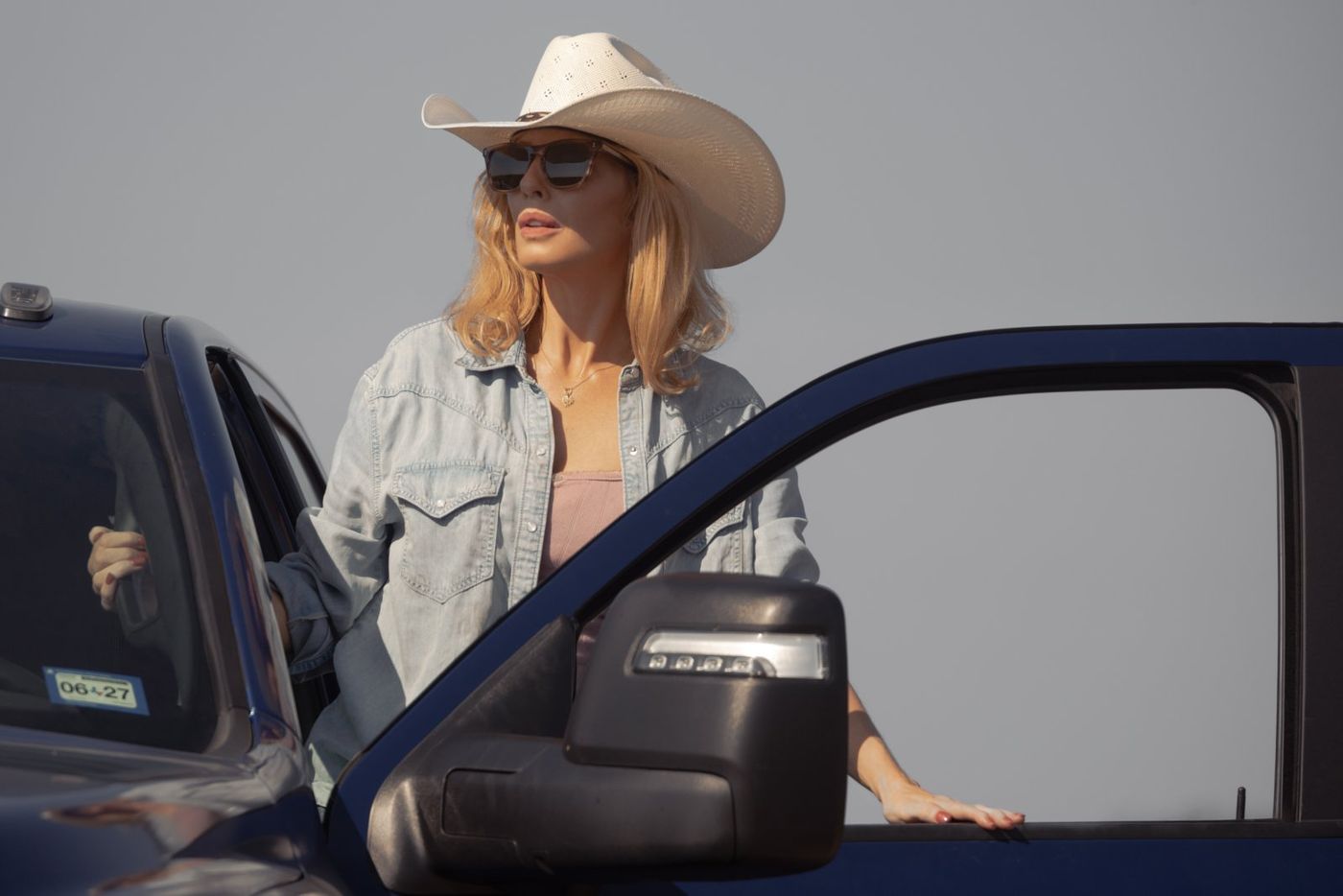 Photos: DUTTON RANCH Season One Available on Digital from Paramount Image