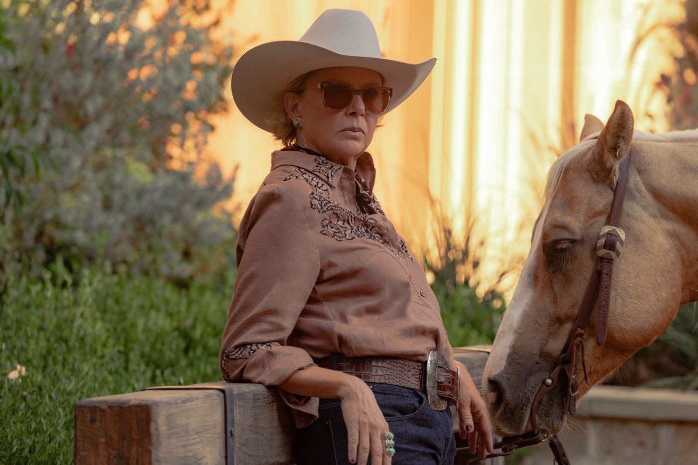 Photos: DUTTON RANCH Season One Available on Digital from Paramount Image