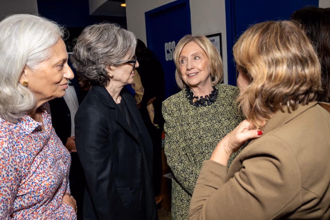 Photos: Hillary Clinton Attends THE REAL IVANOV Off-Broadway Image