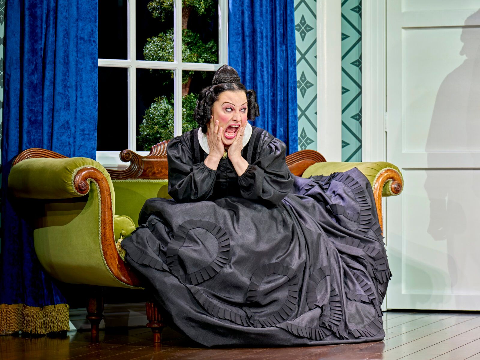 Photos: First Look at Jinkx Monsoon in OH, MARY! in the West End — photo 3 of 22