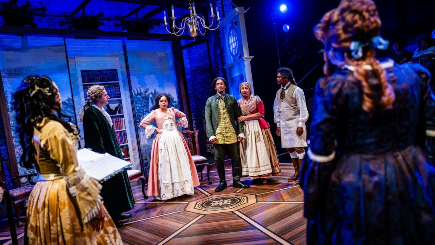 Review: SALLY & TOM at ZACH Image