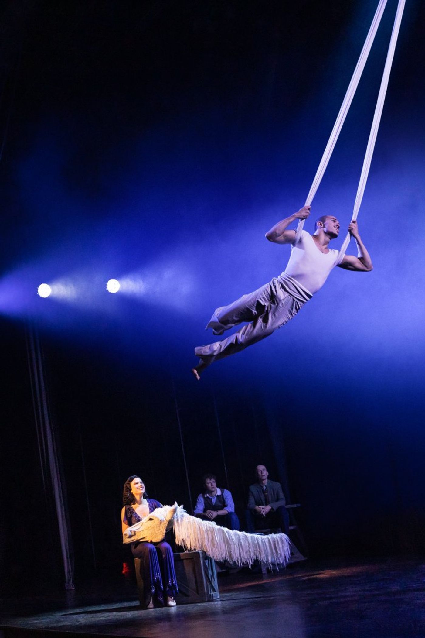 Review: WATER FOR ELEPHANTS Brings Romance, Puppetry and Circus Magic to Broadway San Diego Image