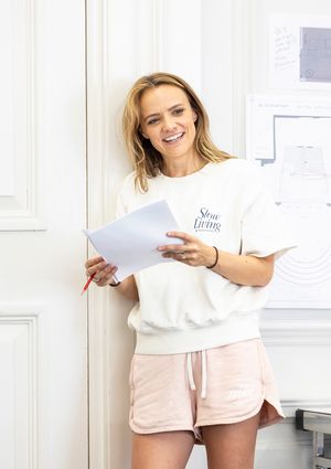 Laura Aikman @ BroadwayWorld Laura Aikman Photo
