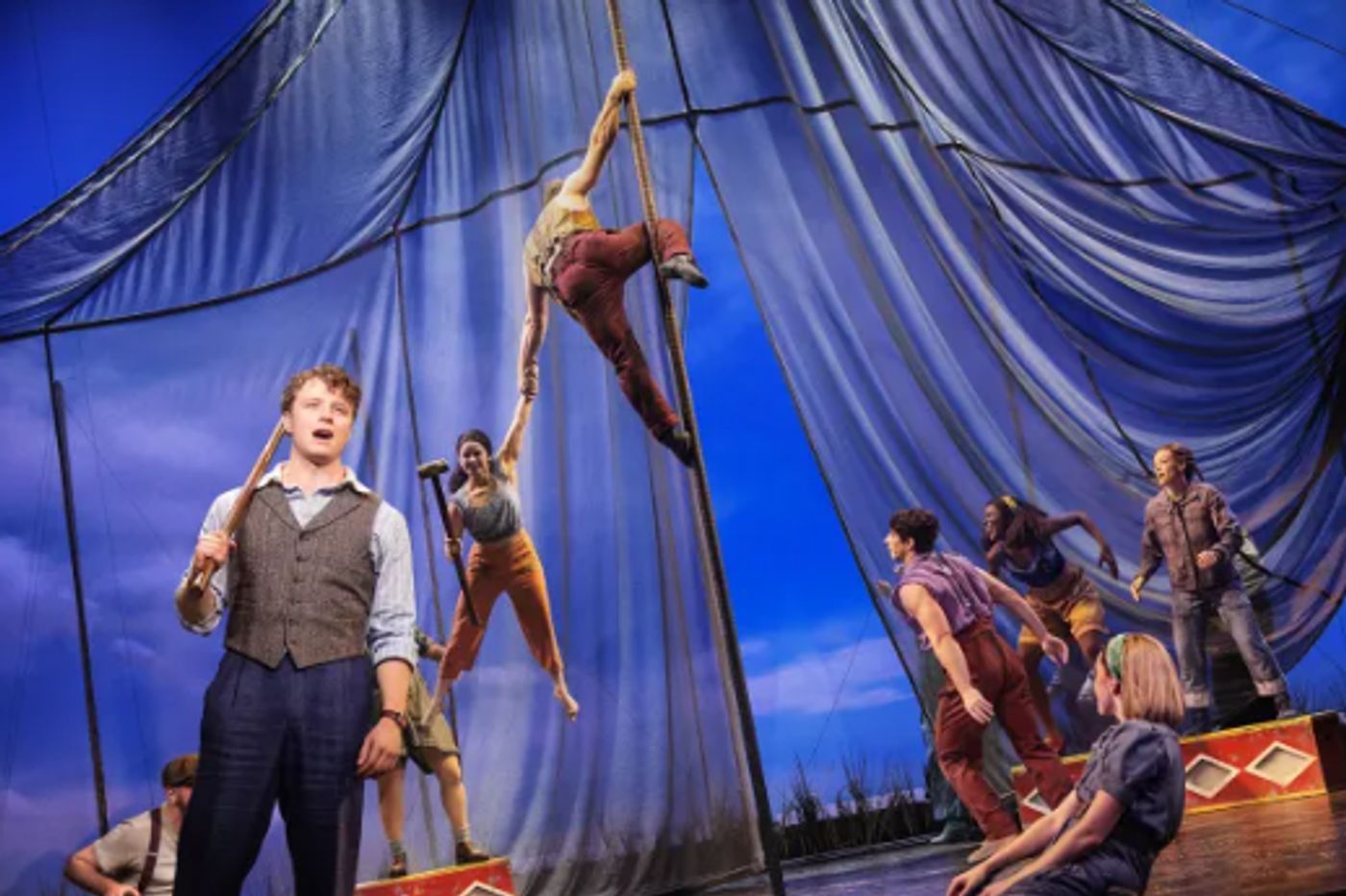 Review: WATER FOR ELEPHANTS at Broadway San Diego Image