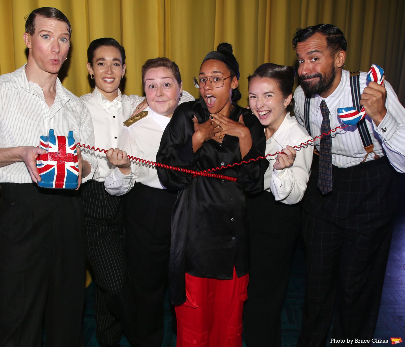 Photos: Ariana DeBose Visits OPERATION MINCEMEAT on Broadway Image