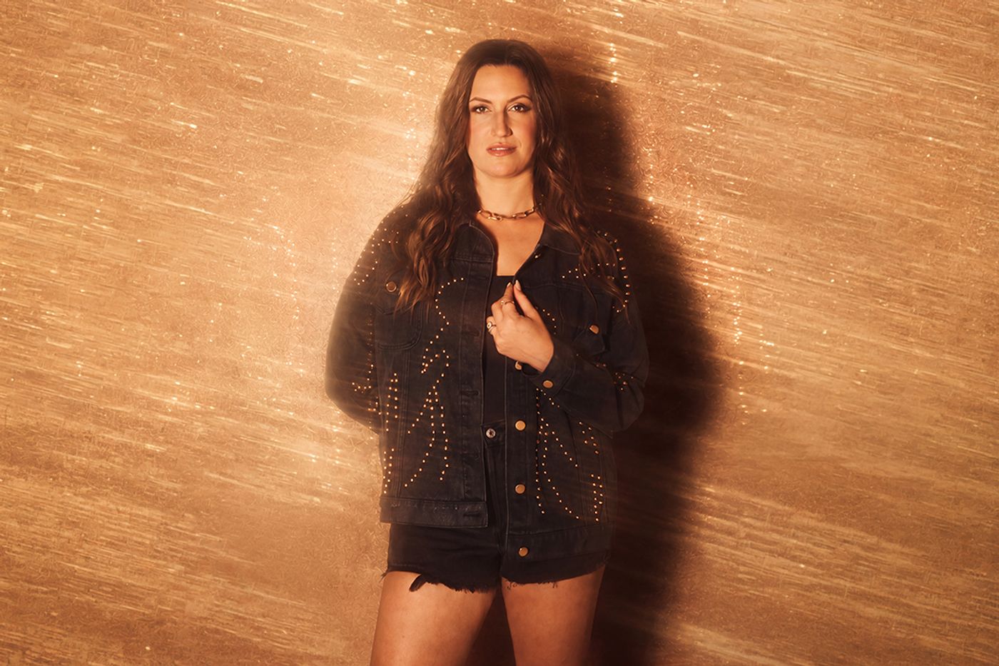 Photos: Carolyn Miller Releases Self-Titled EP CAROLYN MILLER, Out Now Image