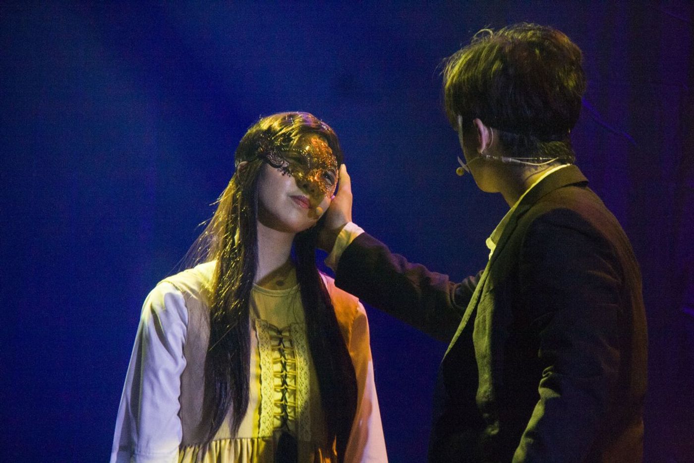 Review: The Meeting of Star-Crossed Genres in Manna Proxia’s ROMEO & JULIET Image