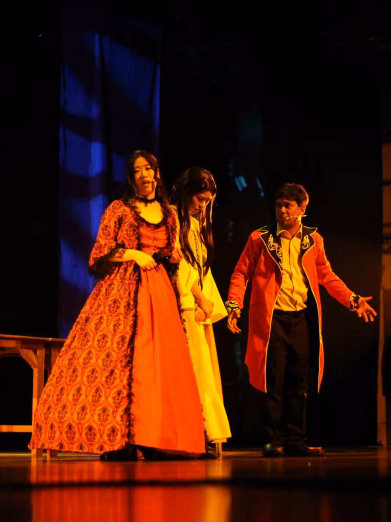 Review: The Meeting of Star-Crossed Genres in Manna Proxia’s ROMEO & JULIET Image