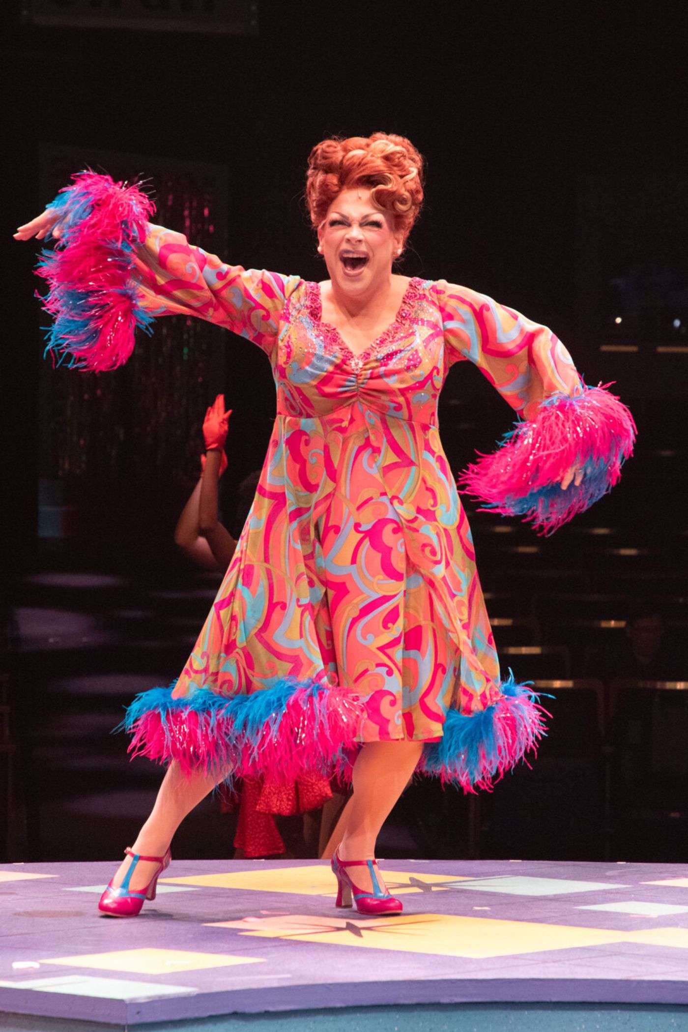 Photos: Ginger Minj Stars as Edna Turnblad in HAIRSPRAY at Broadway Sacramento Image