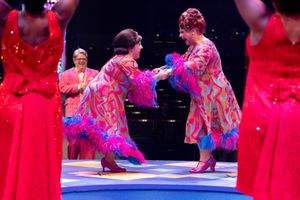 Ginger Minj, Kaitlyn Louise Smith @ BroadwayWorld Ginger Minj, Kaitlyn Louise Smith Photo