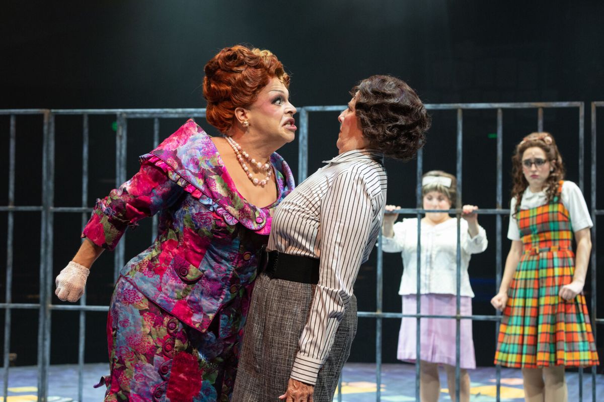 Ginger Minj at Photos: Ginger Minj Stars as Edna Turnblad in HAIRSPRAY at Broadway Sacramento
