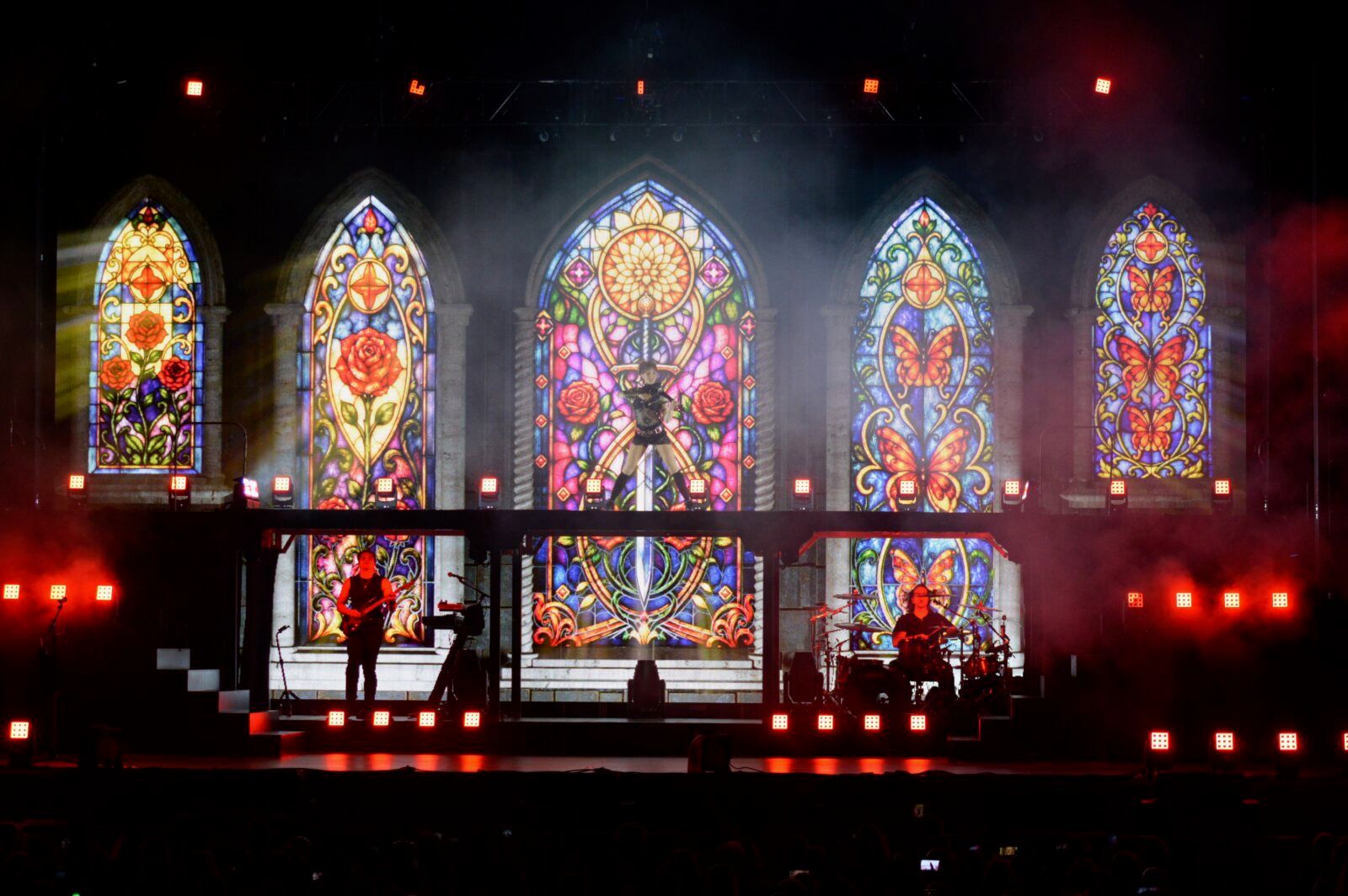 Photos: Lindsey Stirling’s Duality Tour Image