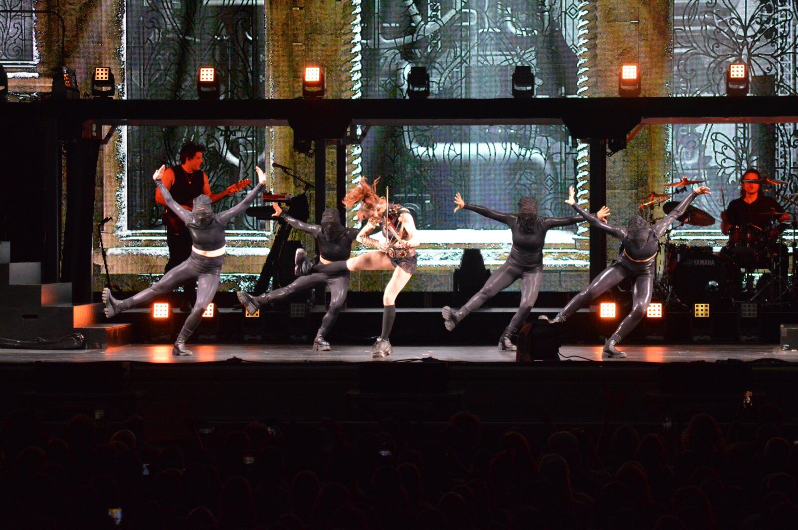 Photos: Lindsey Stirling’s Duality Tour Image