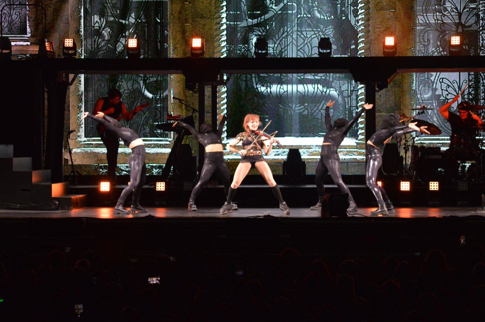 Photos: Lindsey Stirling’s Duality Tour Image
