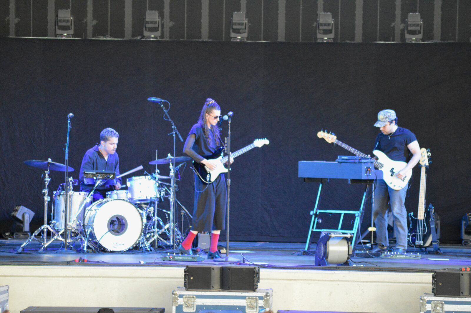 Photos: ARKAI and PVRIS S.G. For Lindsey Stirling Image
