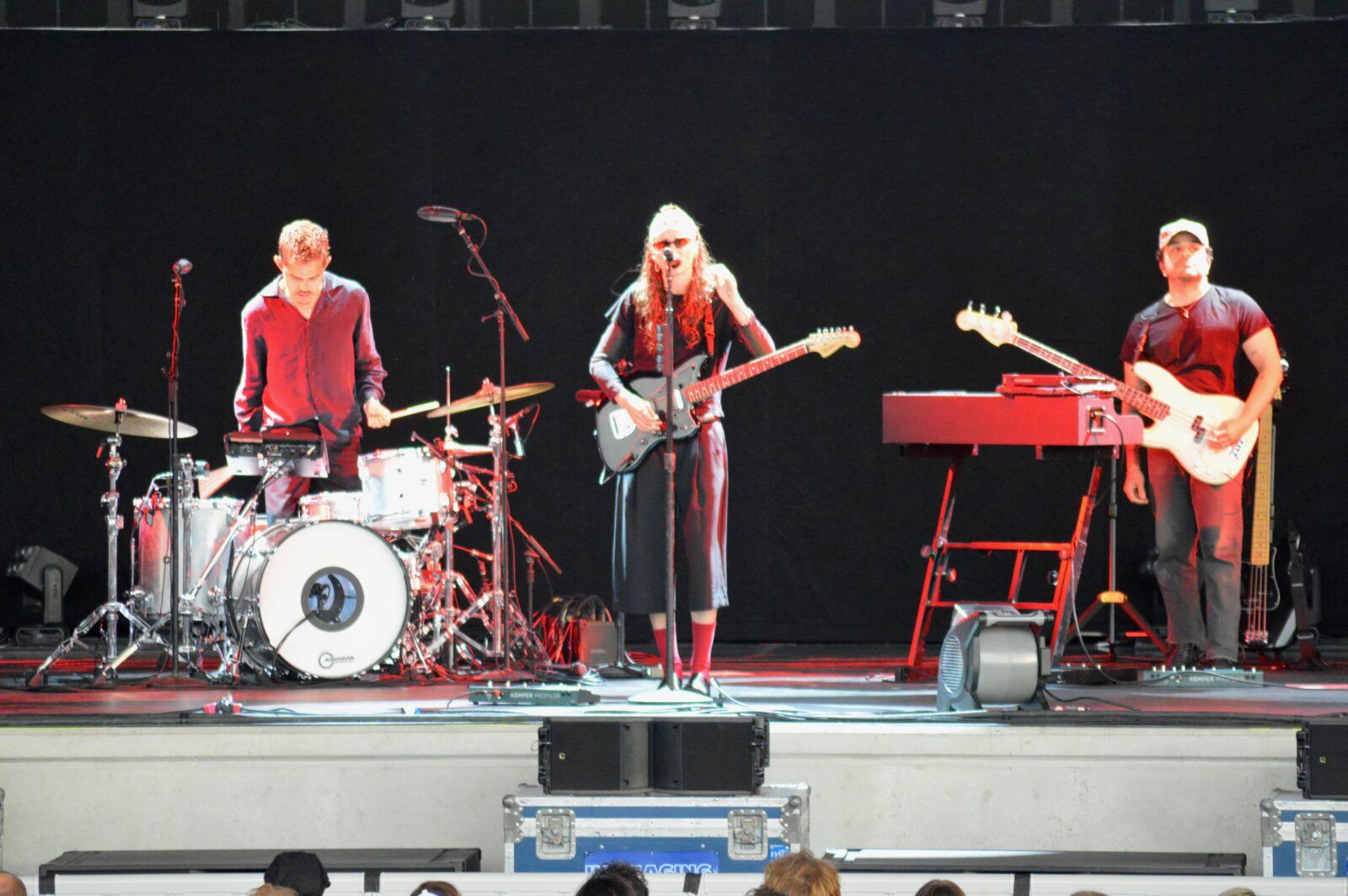 Photos: ARKAI and PVRIS S.G. For Lindsey Stirling Image