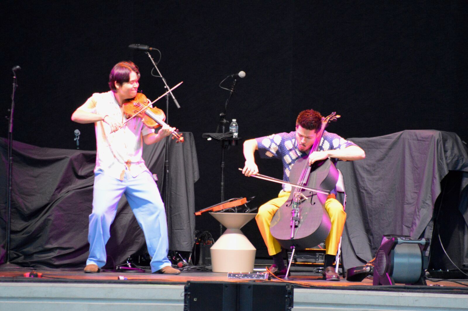 Photos: ARKAI and PVRIS S.G. For Lindsey Stirling Image