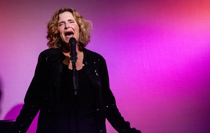 Review: Therese Lee Mines Gold With PENNIES FROM HEAVEN at Don't Tell Mama Image