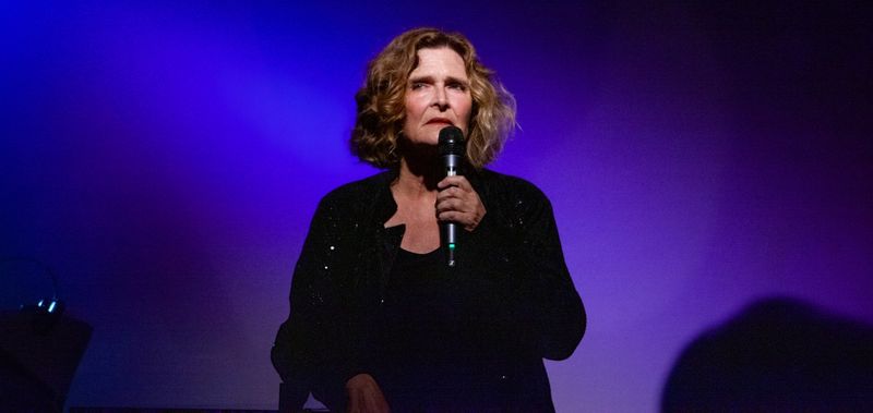 Review: Therese Lee Mines Gold With PENNIES FROM HEAVEN at Don't Tell Mama Image