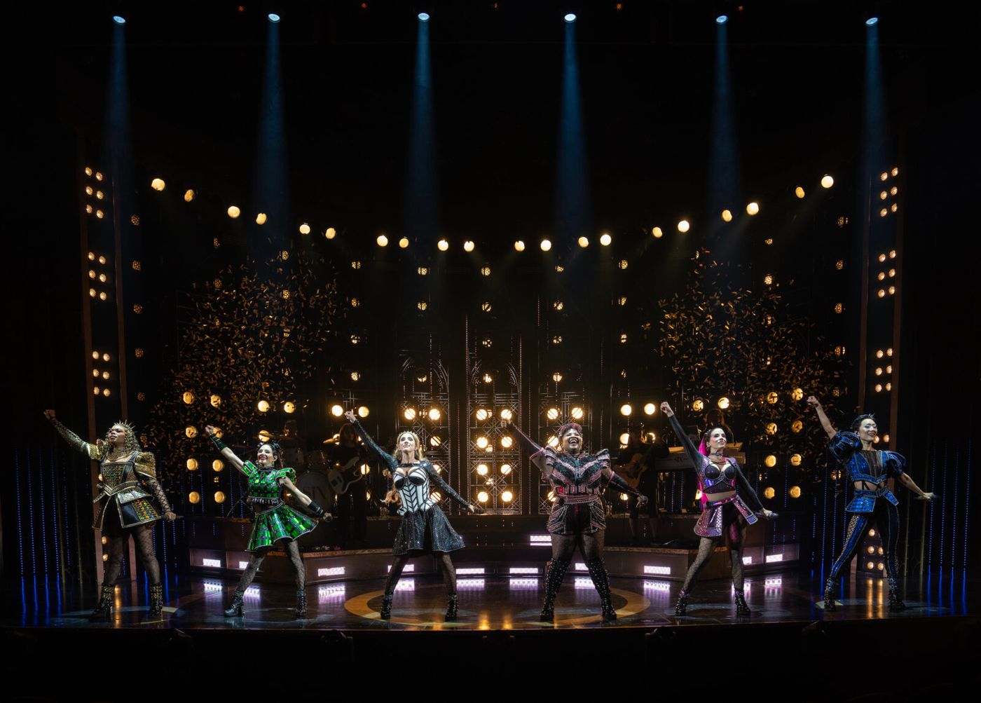 Photos: First Look at Chloe Tucker Caine, Stephanie Jae Park & More in SIX on Broadway Image