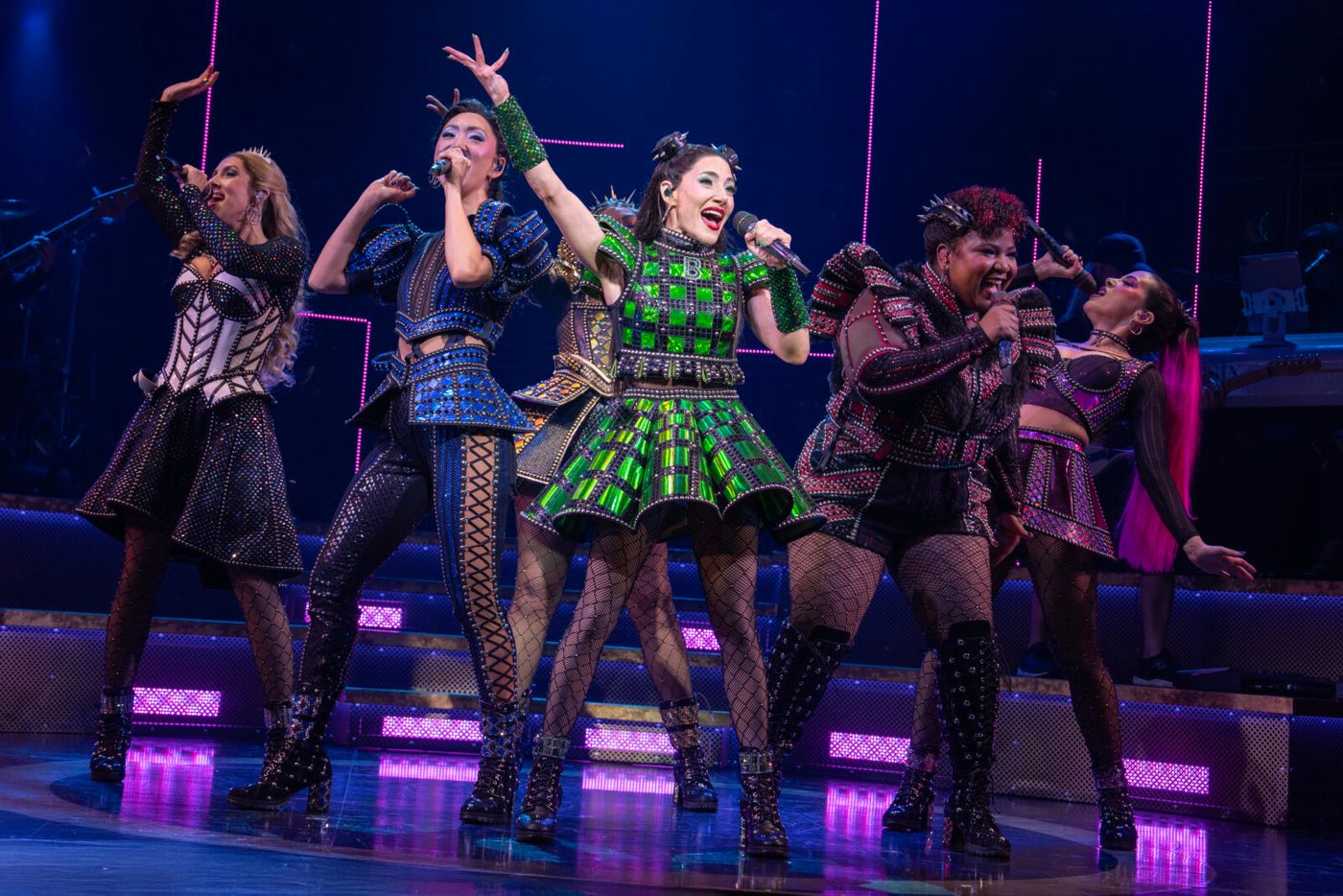 Photos: First Look at Chloe Tucker Caine, Stephanie Jae Park & More in SIX on Broadway Image