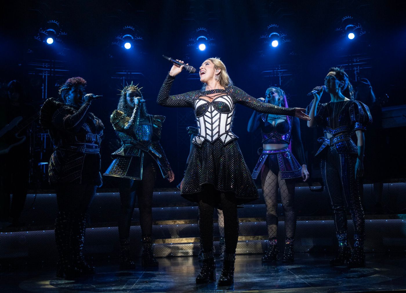 Photos: First Look at Chloe Tucker Caine, Stephanie Jae Park & More in SIX on Broadway Image