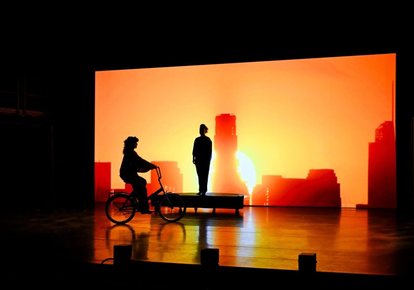 Review: FLASHDANCE by Vantaan Musiikkiteatteri Image