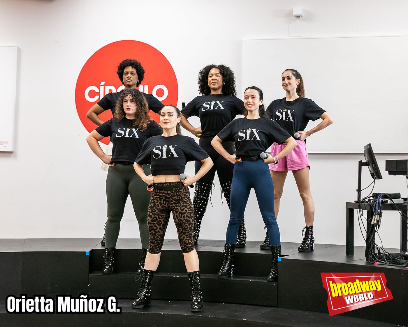 PHOTOS: Nos colamos en los ensayos de SIX EL MUSICAL en Madrid Image