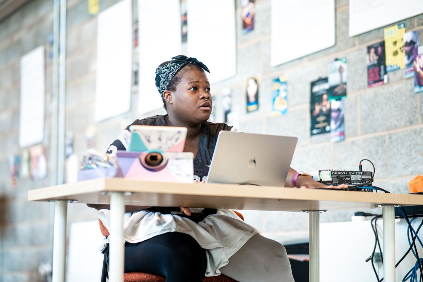 Photos: Lauryn Ajufo and More in Rehearsal For CHEWING GUM DREAMS at Theatre503 Image