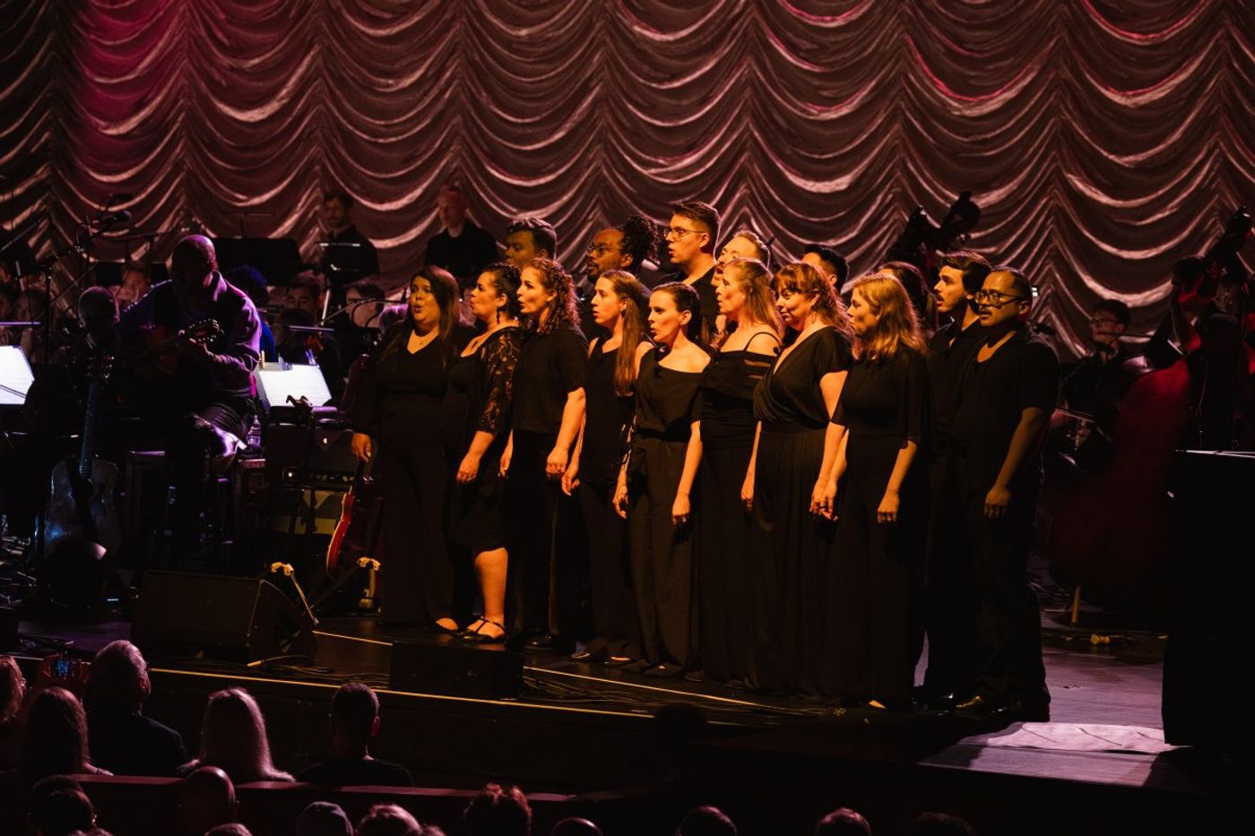 Review: STAGE, SCREEN, AND SYMPHONY with Josh Groban and the NSO, Sean O’Loughlin Conductor at Wolf Trap Image