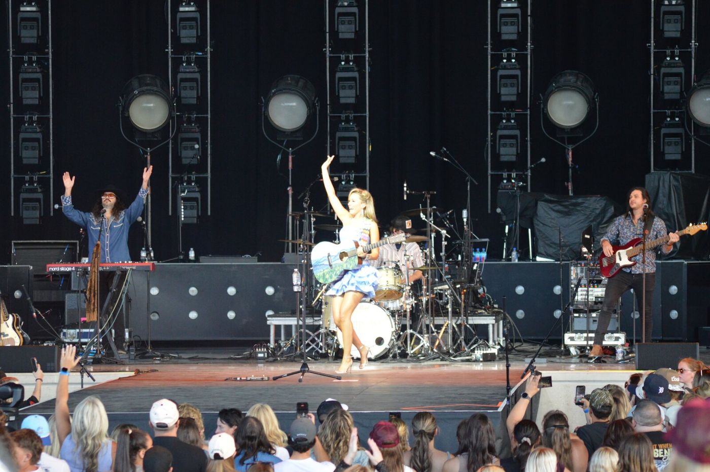 Photos: Emily Ann Roberts and Conner Smith SG for Thomas Rhett Image