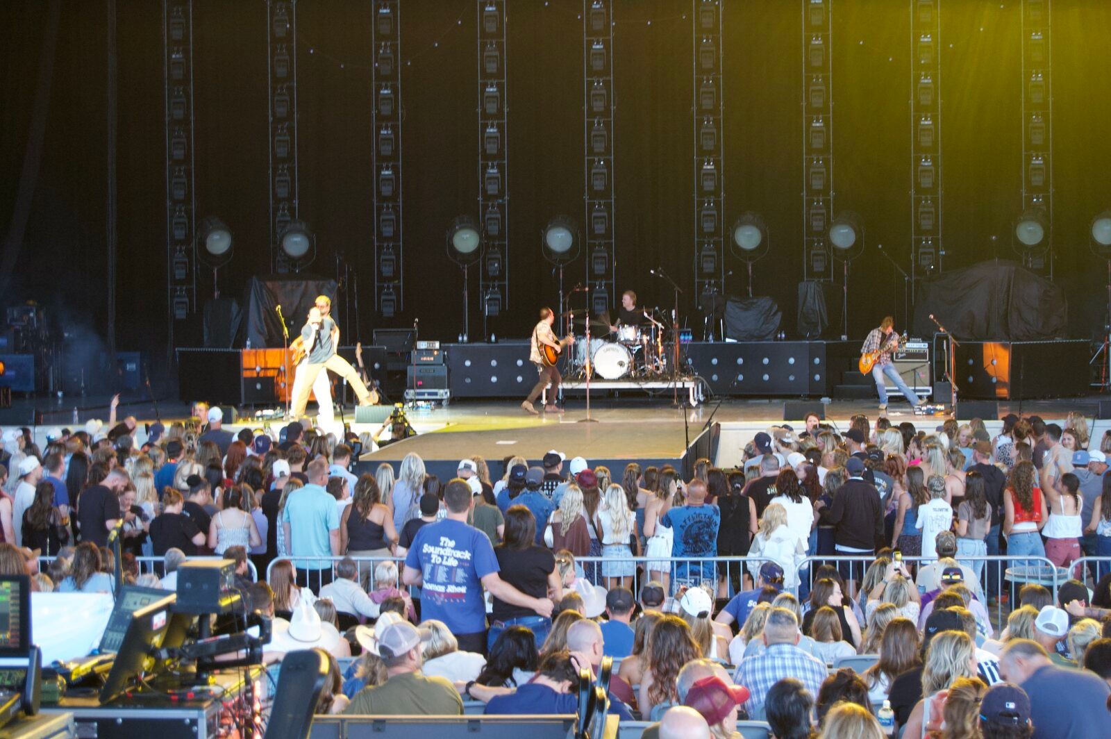 Photos: Emily Ann Roberts and Conner Smith SG for Thomas Rhett Image
