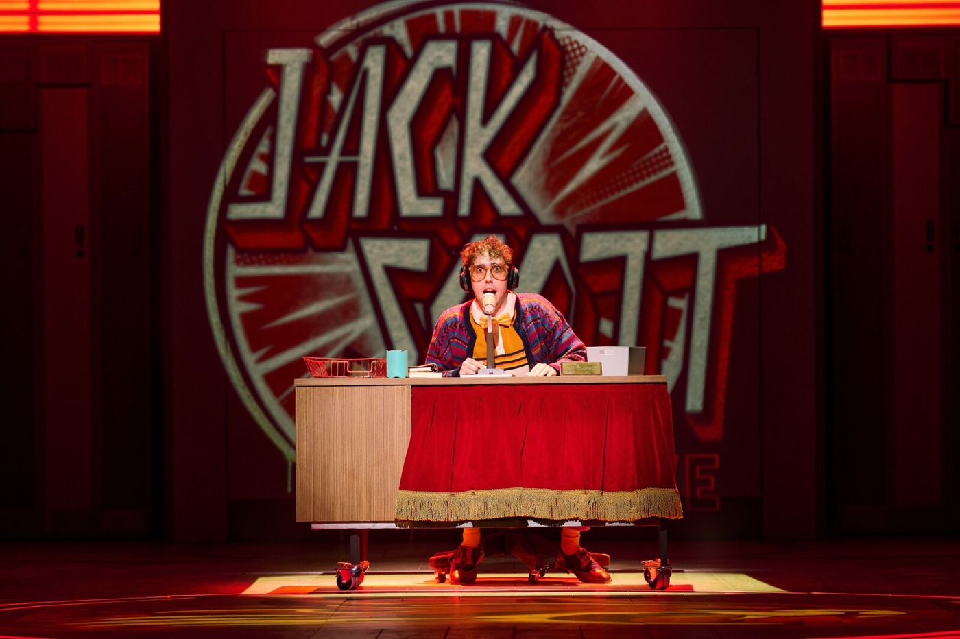 Photos/Video: KayCee Stroh, Jason Donovan, and More in HIGH SCHOOL MUSICAL Image
