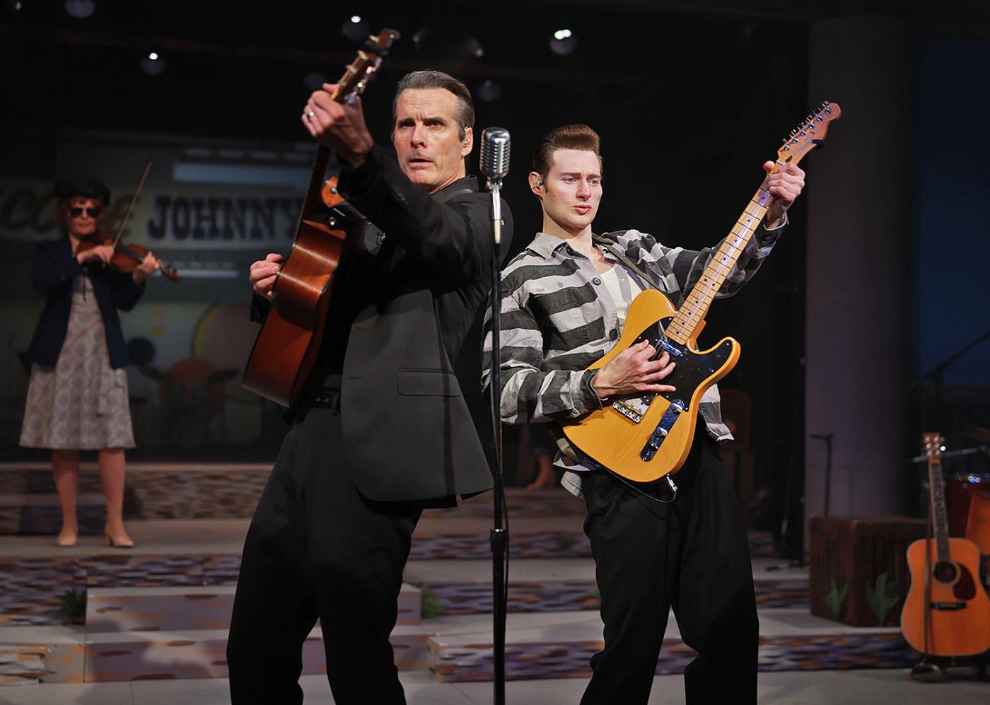 Photos: RING OF FIRE Takes the Stage at Beef & Boards Image