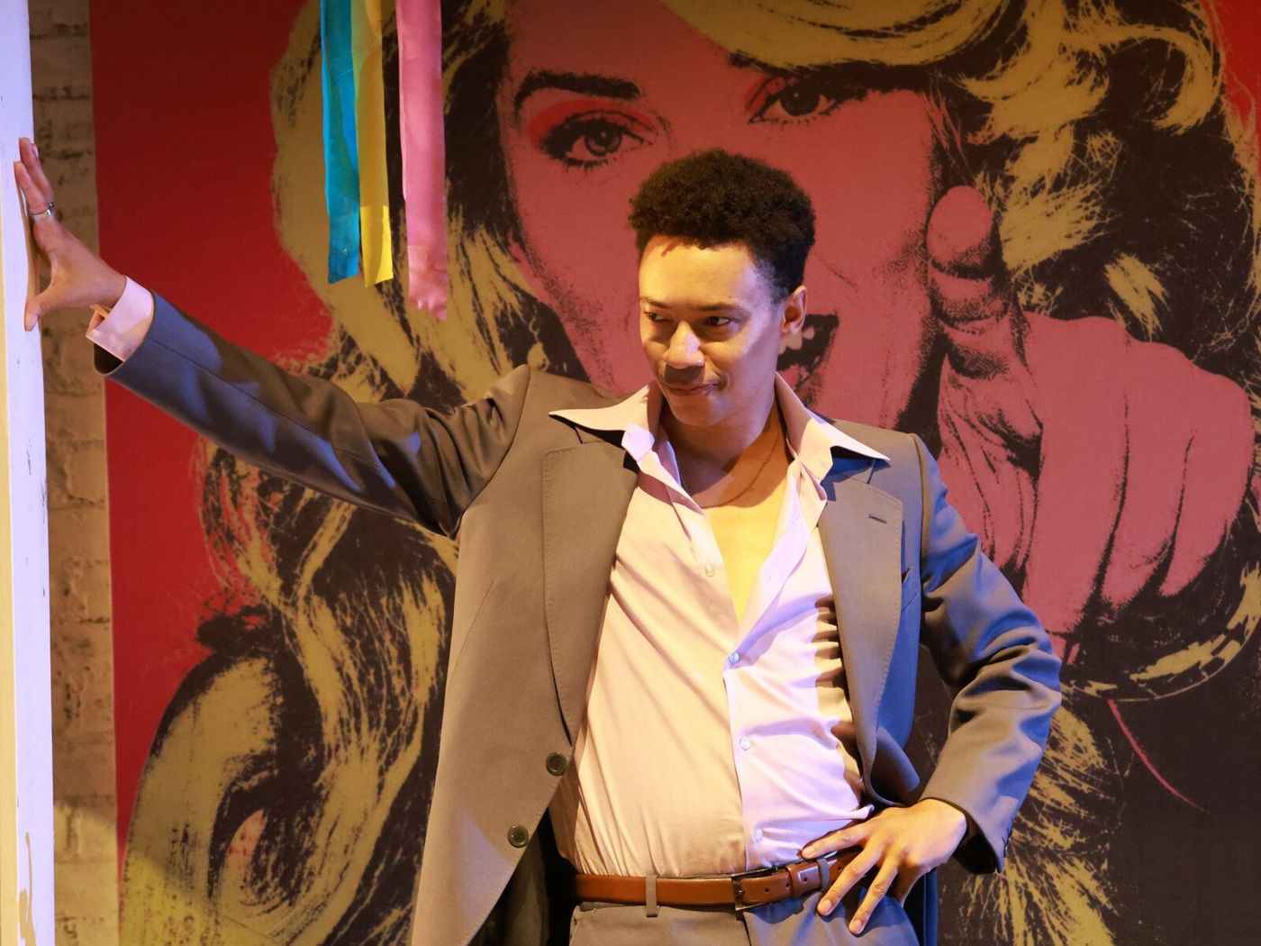 Photos: Tracy-Ann Oberman and More in Noël Coward’s PRESENT LAUGHTER Image
