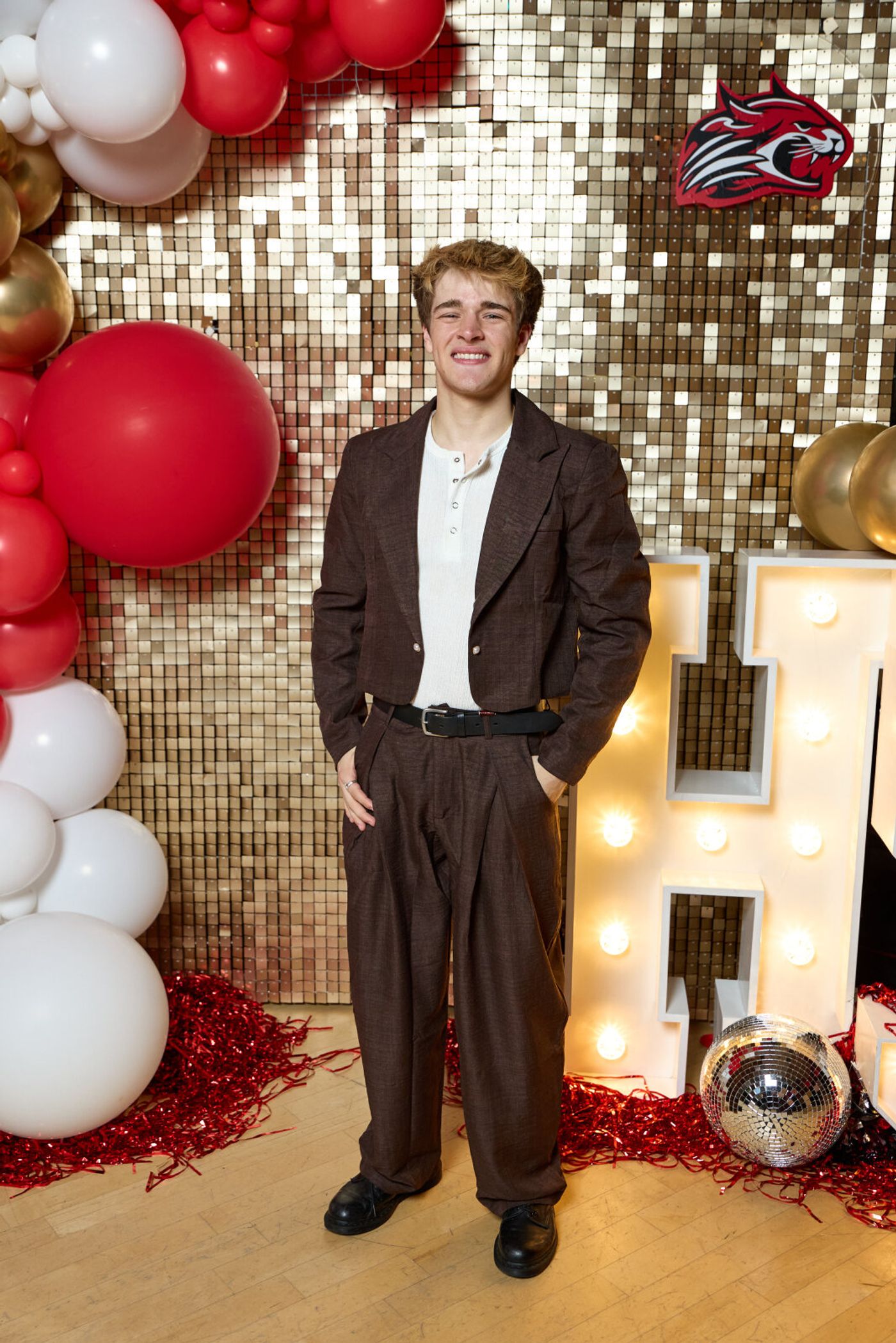 Photos: Opening Night of Disney's HIGH SCHOOL MUSICAL At Lowry, Salford Image
