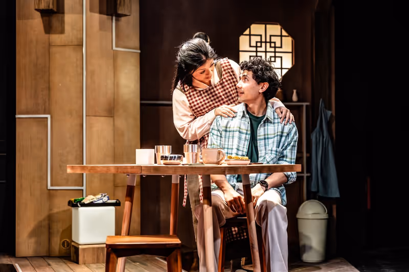 Review: YOU & IT, King's Head Theatre Image