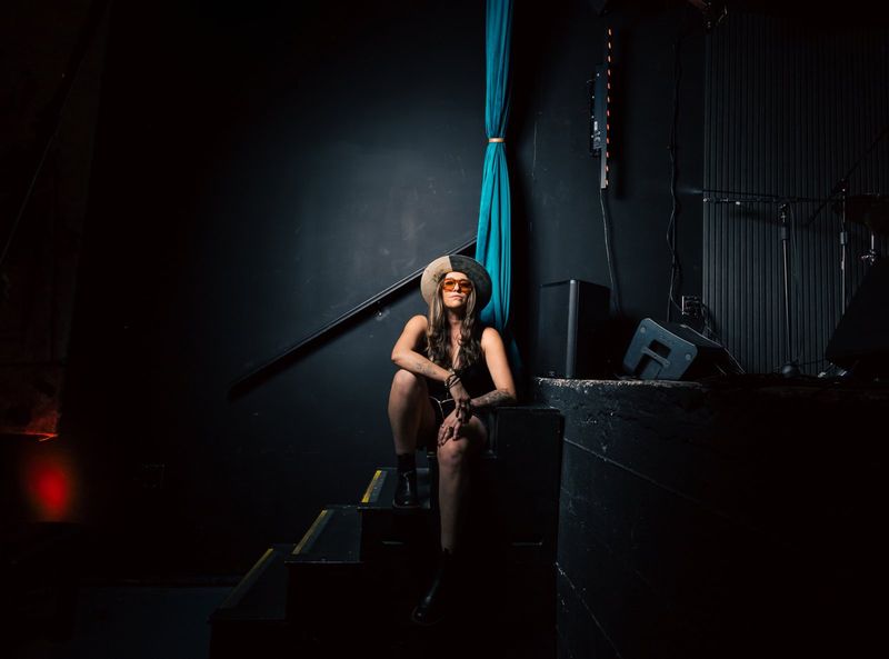 Photos: V Torres Releases Sophomore Album WOMAN — photo 6 of 18