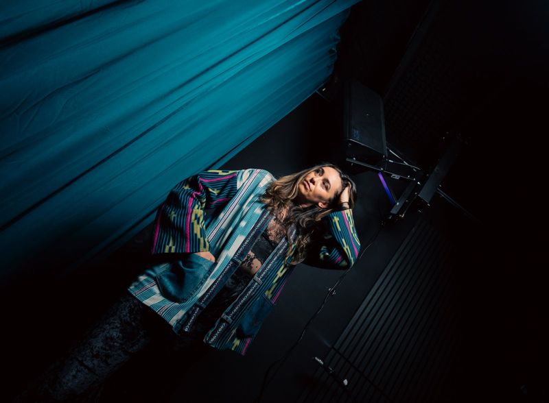 Photos: V Torres Releases Sophomore Album WOMAN — photo 9 of 18