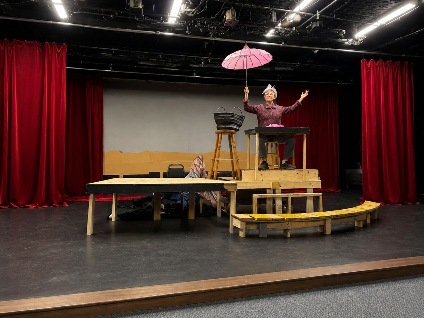 Photos: HAPPY DAYS in Rehearsal at Bridge Street Theatre Image