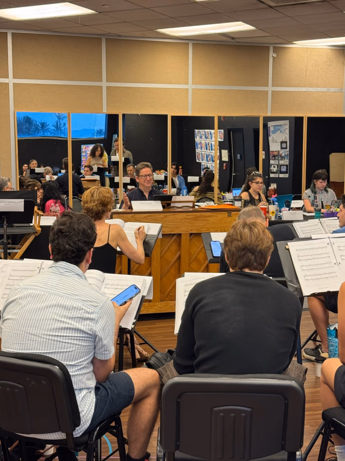 Photos: CATCH ME IF YOU CAN to Begin Performances at The Colony Theatre Image