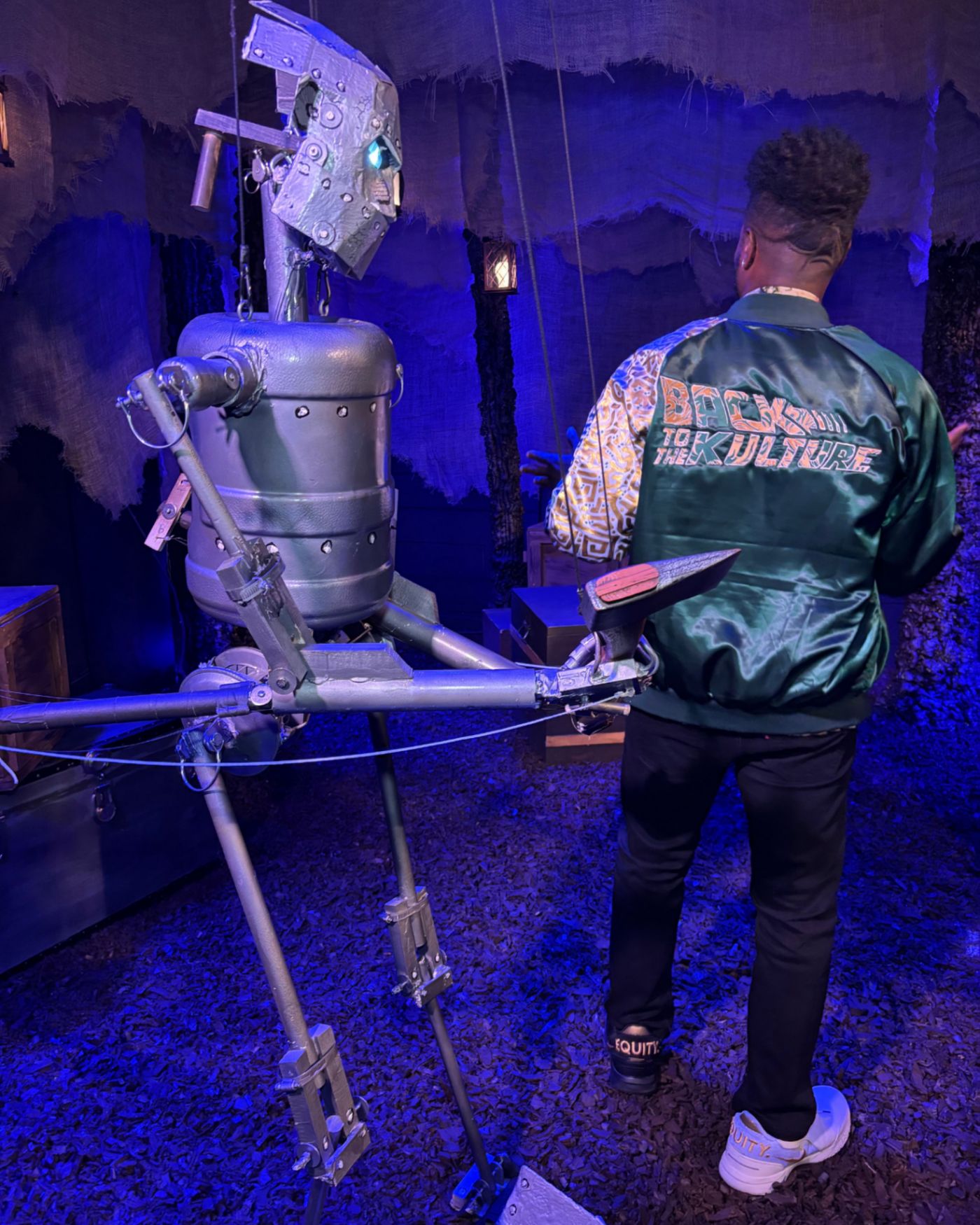 Photos: Dr. Edward W. Hardy Visits Street Theater Company’s Final Performance of THE WOODSMAN Image