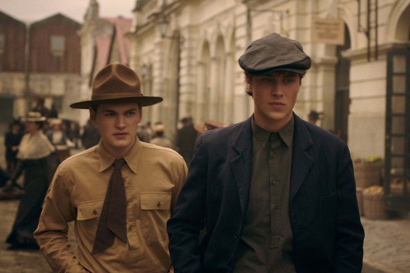 Photos: EAST OF EDEN Main Trailer and New Images Released Ahead of Netflix Premiere Image