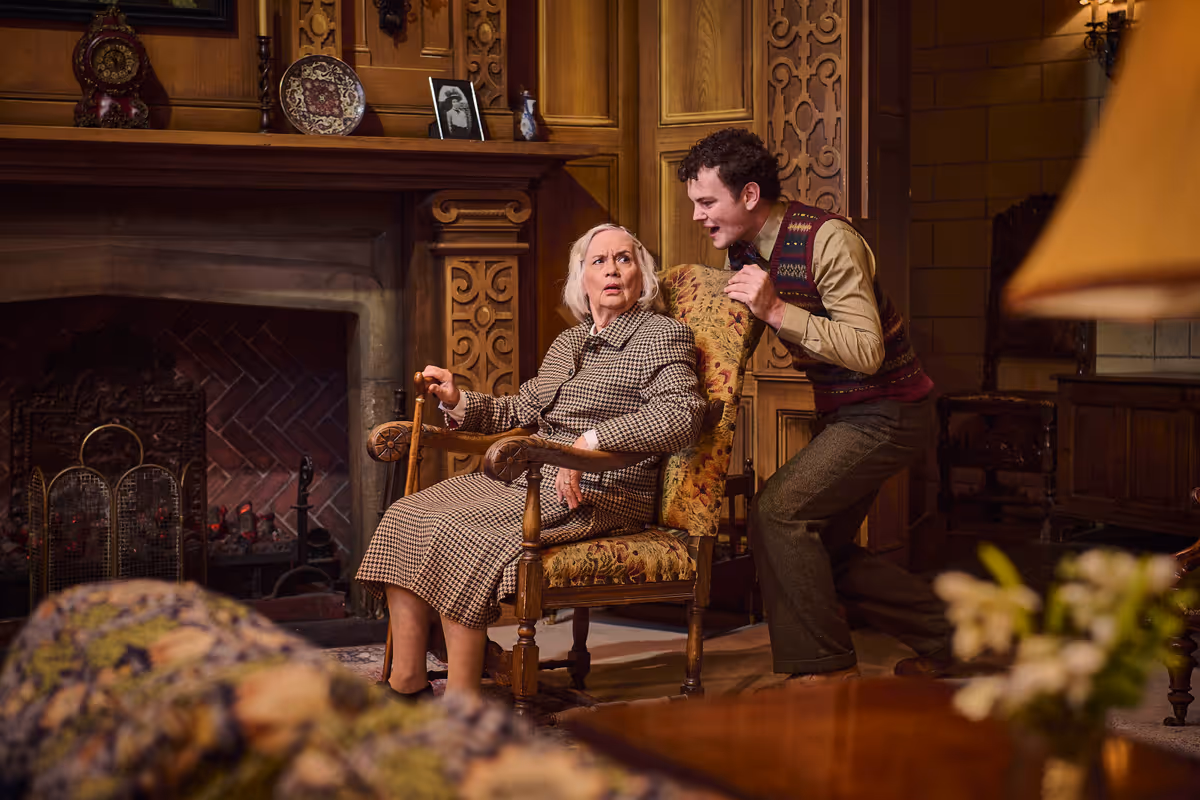 Susan Penhaligon as Mrs Boyle & Thomas Barrett as Christopher Wren at Photos: First Look at THE MOUSETRAP 75th Anniversary UK Tour Cast