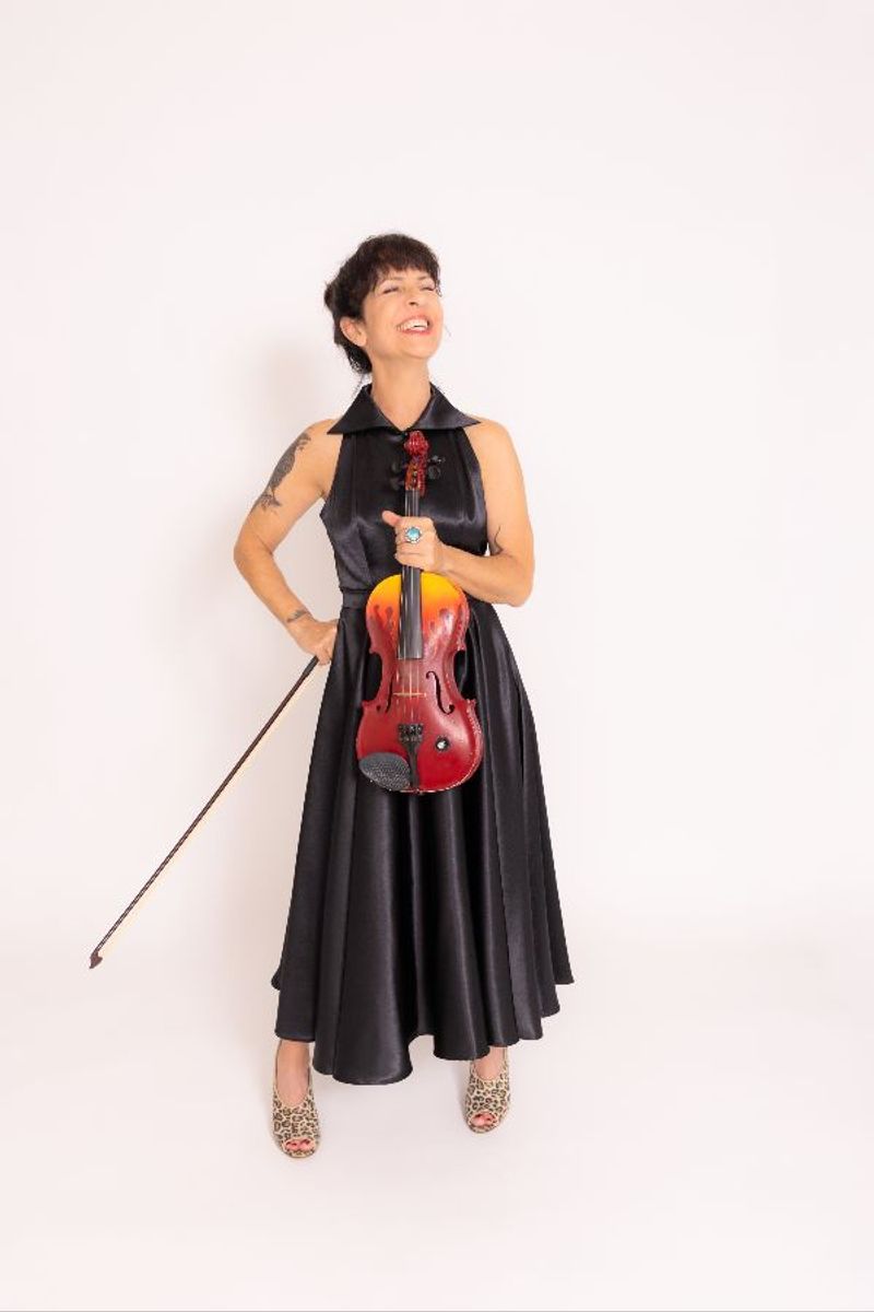 Photos: Tracy Bonham to Release LIFT, Reworking THE BURDENS OF BEING UPRIGHT — photo 4 of 4