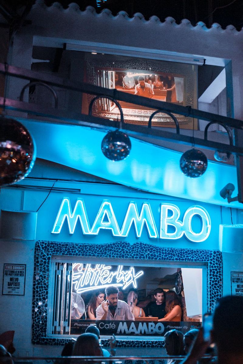 Photos: Laura & Santiago to Headline Seven-Week Residency at Café Mambo Ibiza — photo 6 of 37