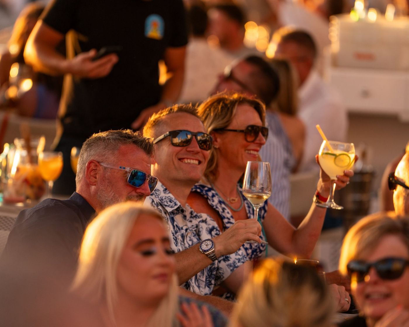 Photos: Laura & Santiago to Headline Seven-Week Residency at Café Mambo Ibiza Image